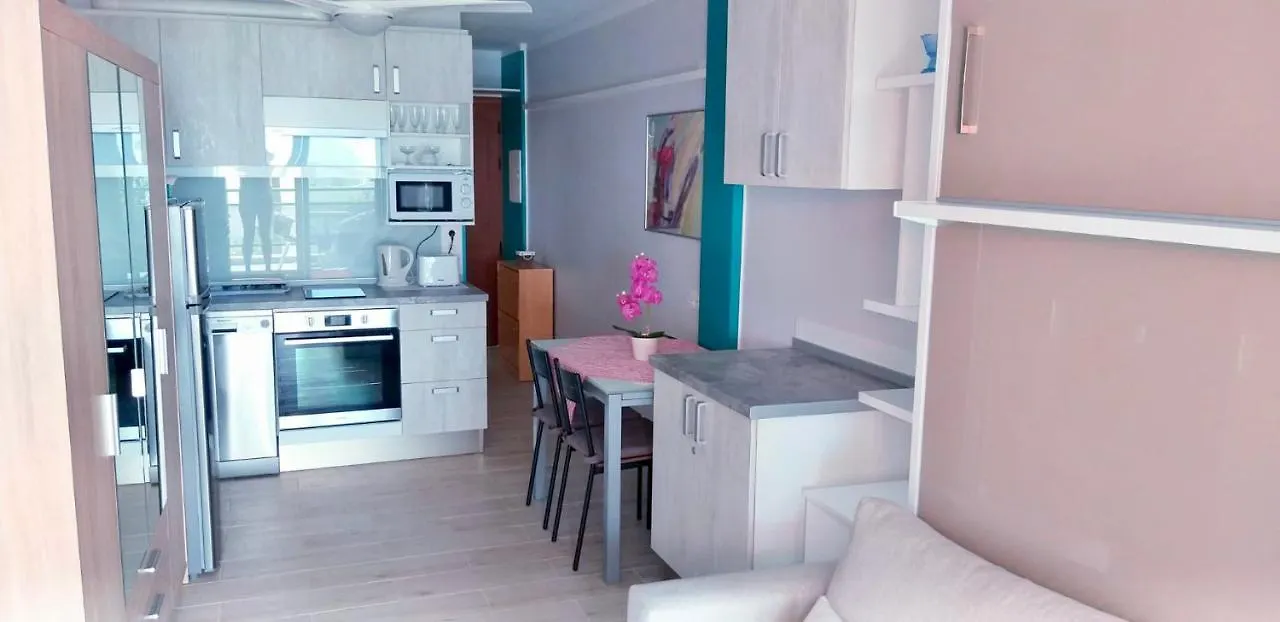 Apartment Studio Ocean Coast Los Cristianos Comodoro Spain